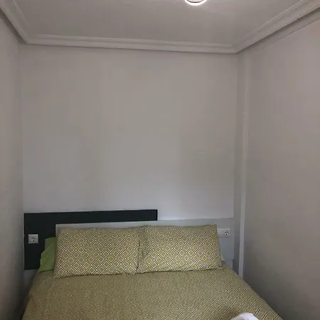 - Calle Benejuzar Appartement